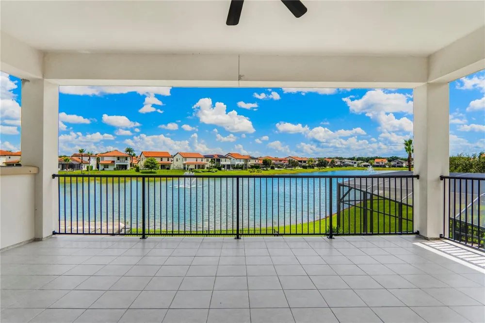 10427 ROYAL CYPRESS WAY Orlando, FL 32836