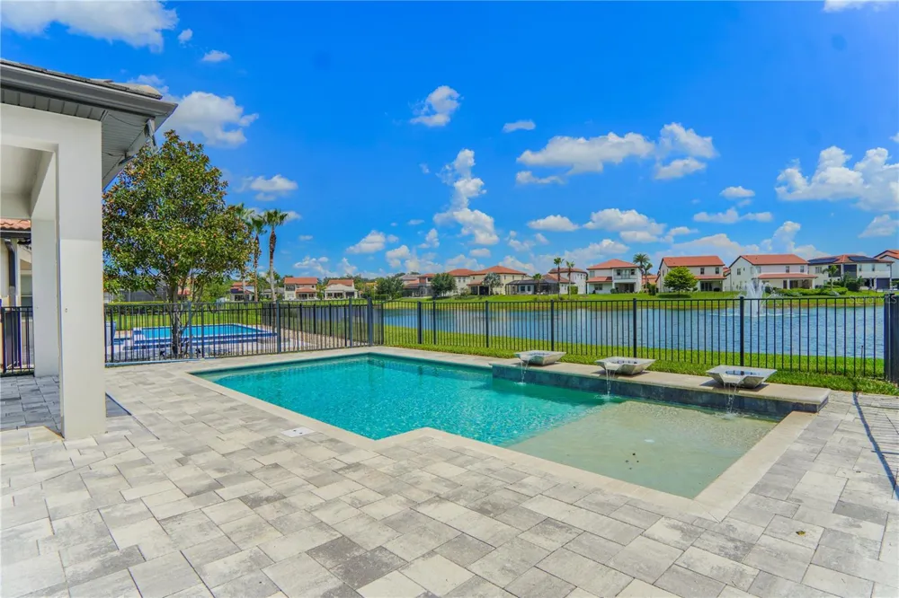 10427 ROYAL CYPRESS WAY Orlando, FL 32836