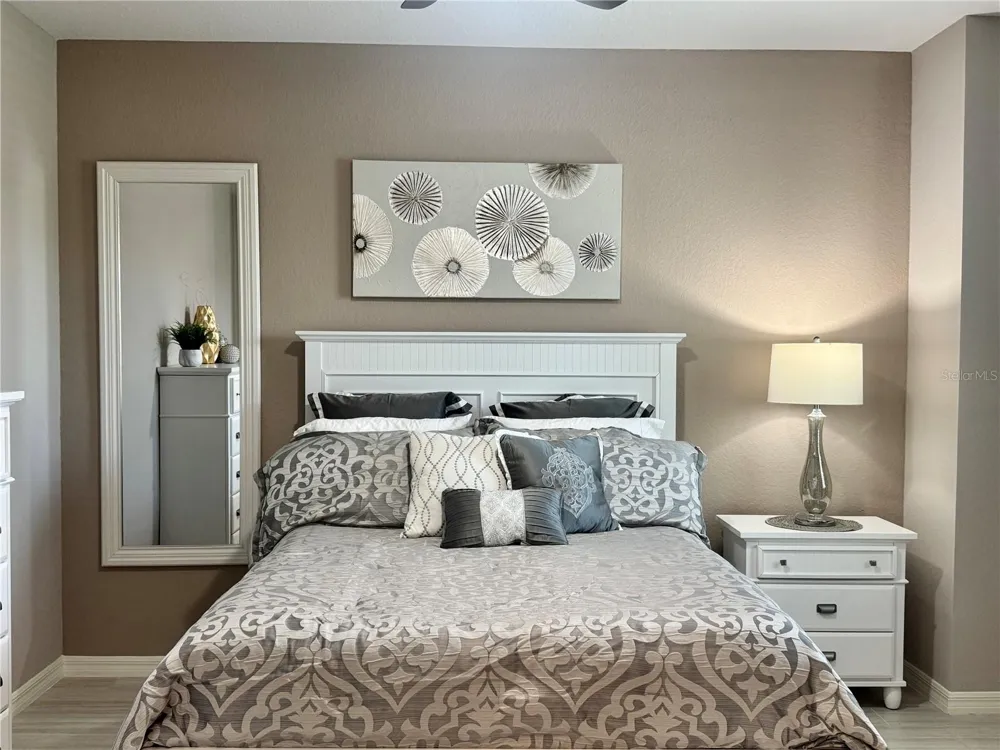 19146 CHERRYSTONE WAY Lakewood Ranch, FL 34211