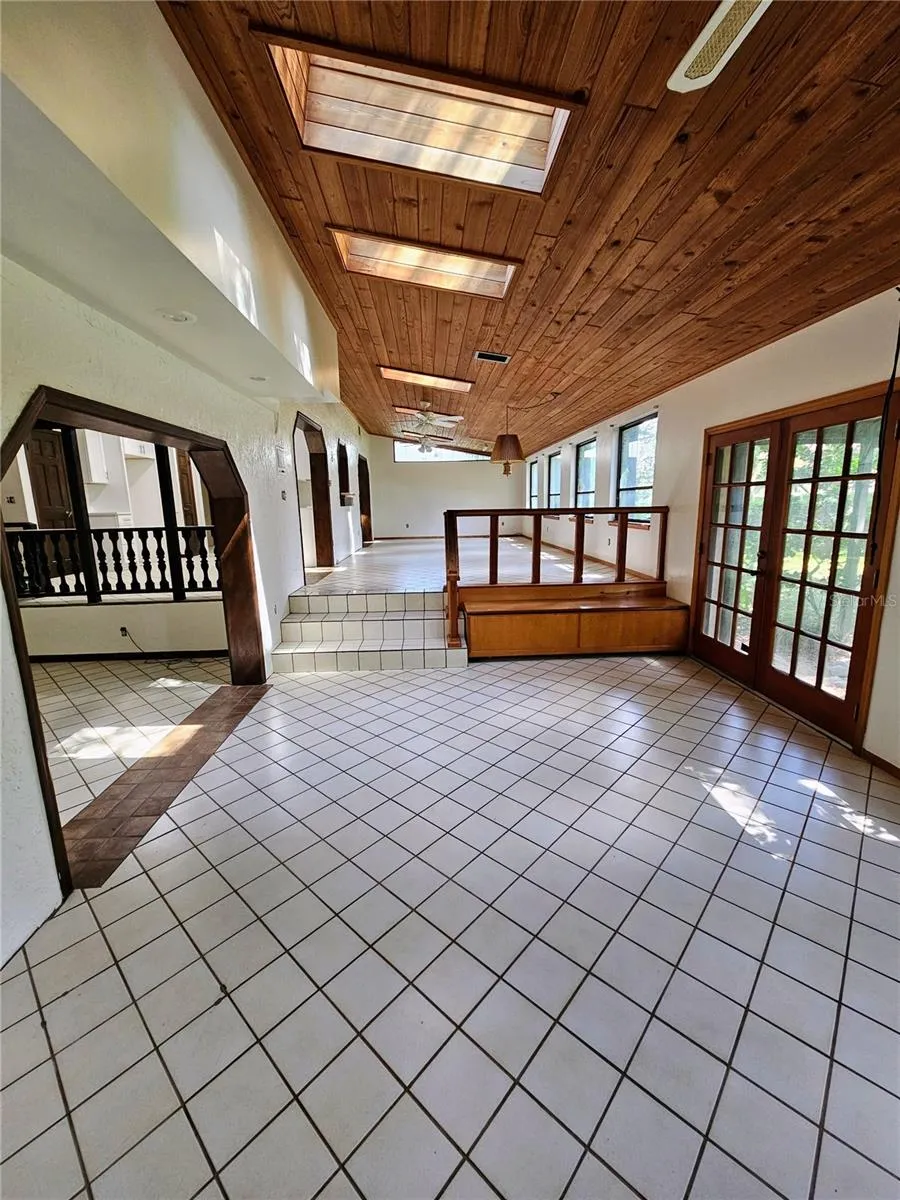 4447 TIDEWATER DRIVE Orlando, FL 32812
