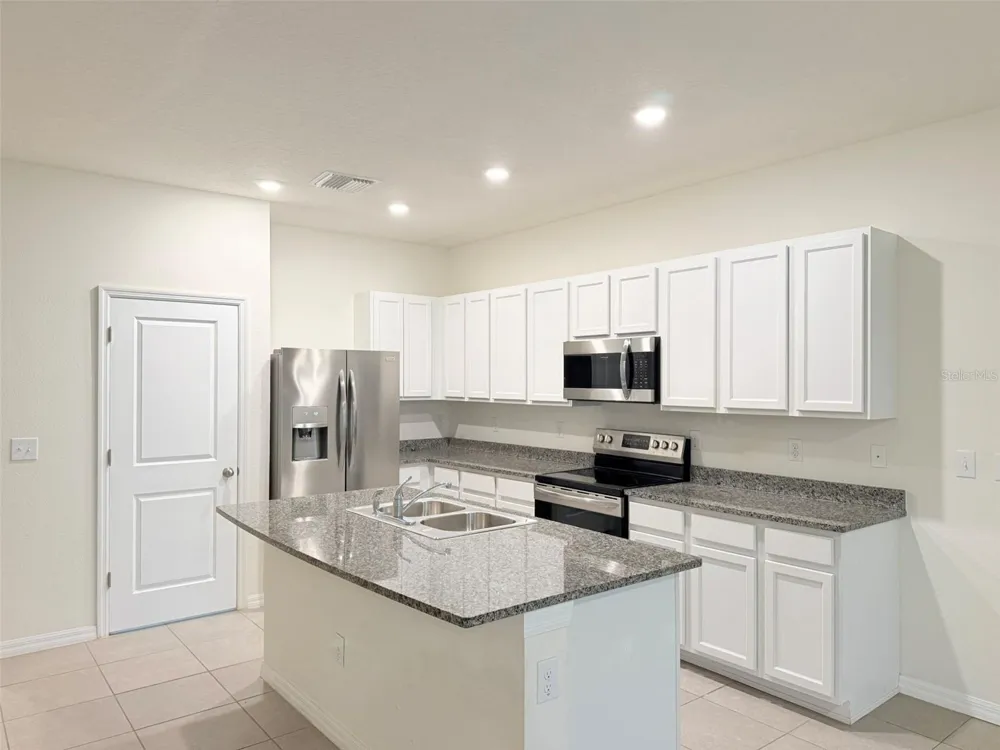 32965 KALOKO ROAD Wesley Chapel, FL 33543