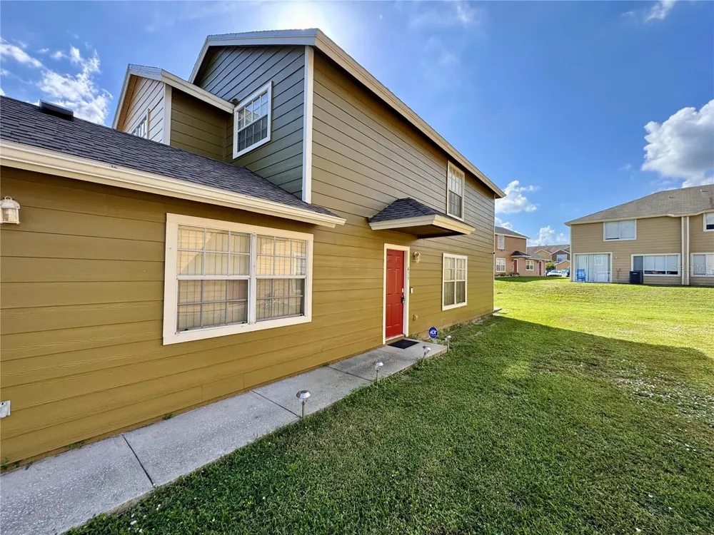 439 COCONUT PALM WAY Davenport, FL 33897