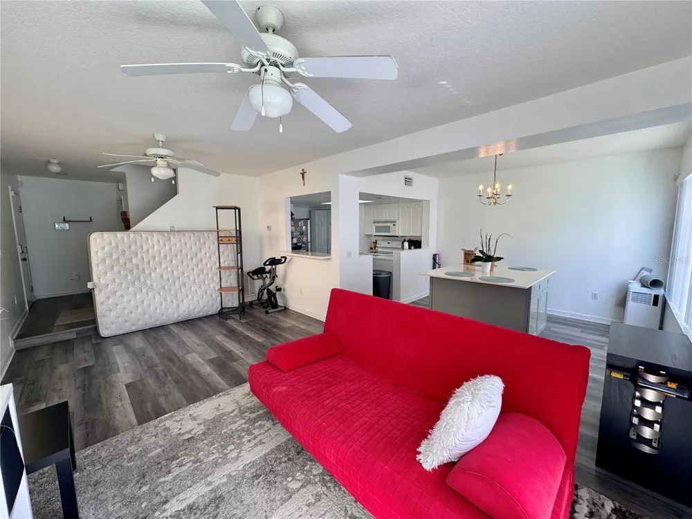 439 COCONUT PALM WAY Davenport, FL 33897