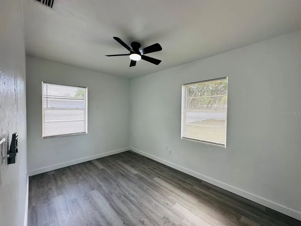 136 LYNBROOK DRIVE Orlando, FL 32807