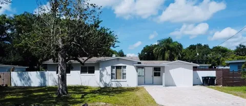 136 LYNBROOK DRIVE