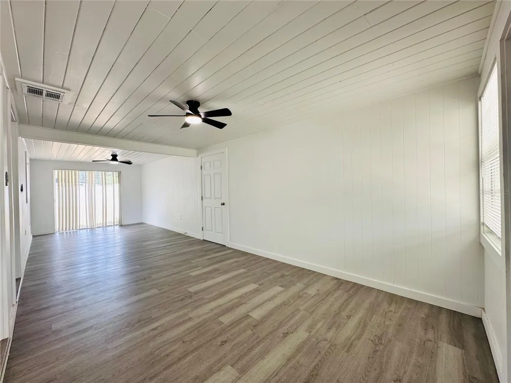 136 LYNBROOK DRIVE Orlando, FL 32807