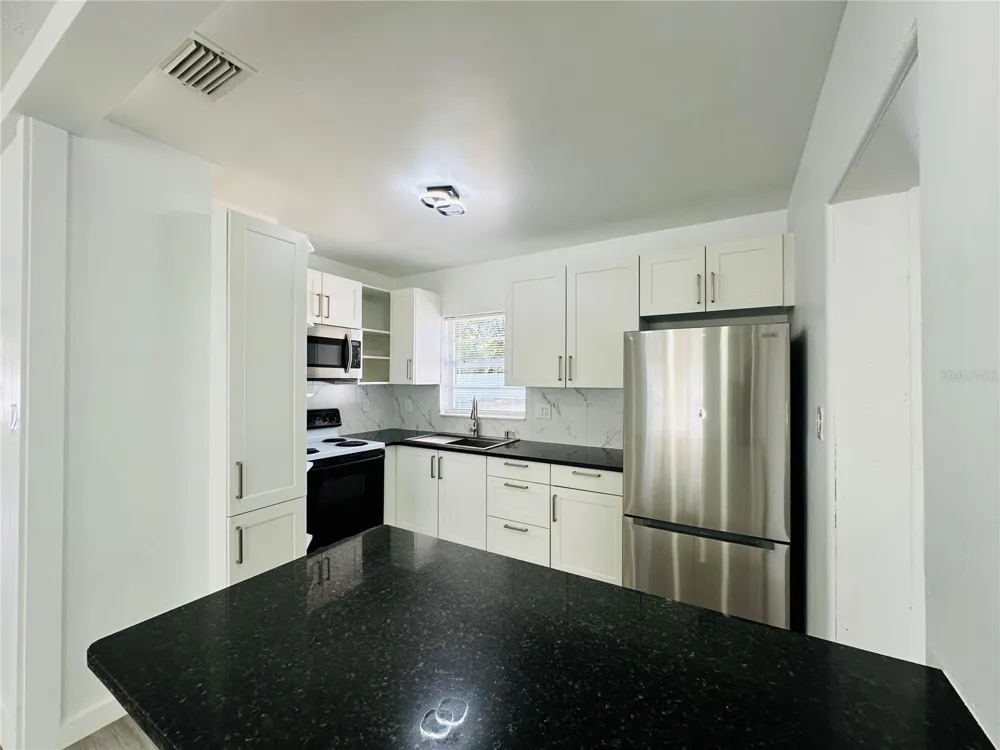 136 LYNBROOK DRIVE Orlando, FL 32807