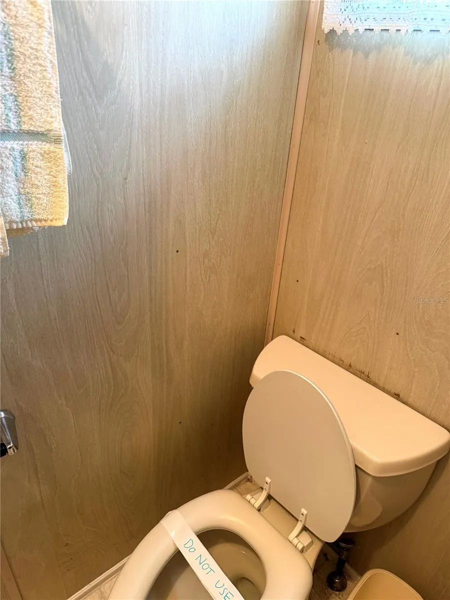 5037 9TH STREET W Bradenton, FL 34207