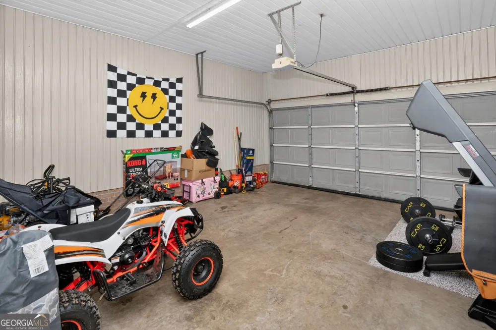 232 Clark RD Griffin, GA 30224