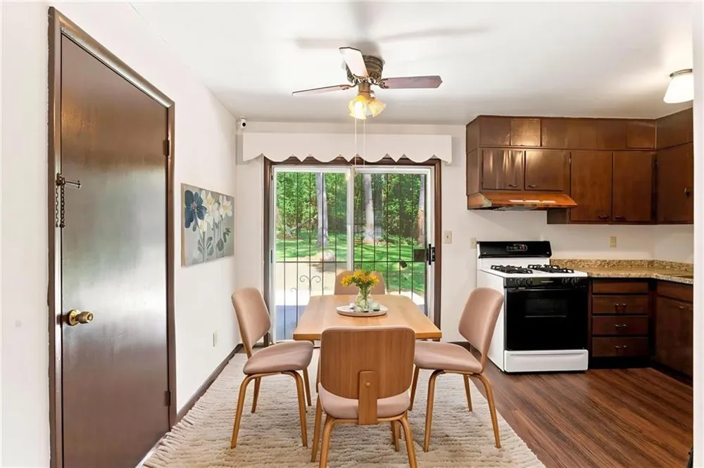 2881 Gwendon Terrace Decatur, GA 30034