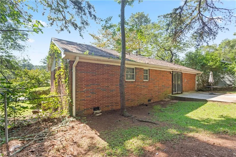 2881 Gwendon Terrace Decatur, GA 30034