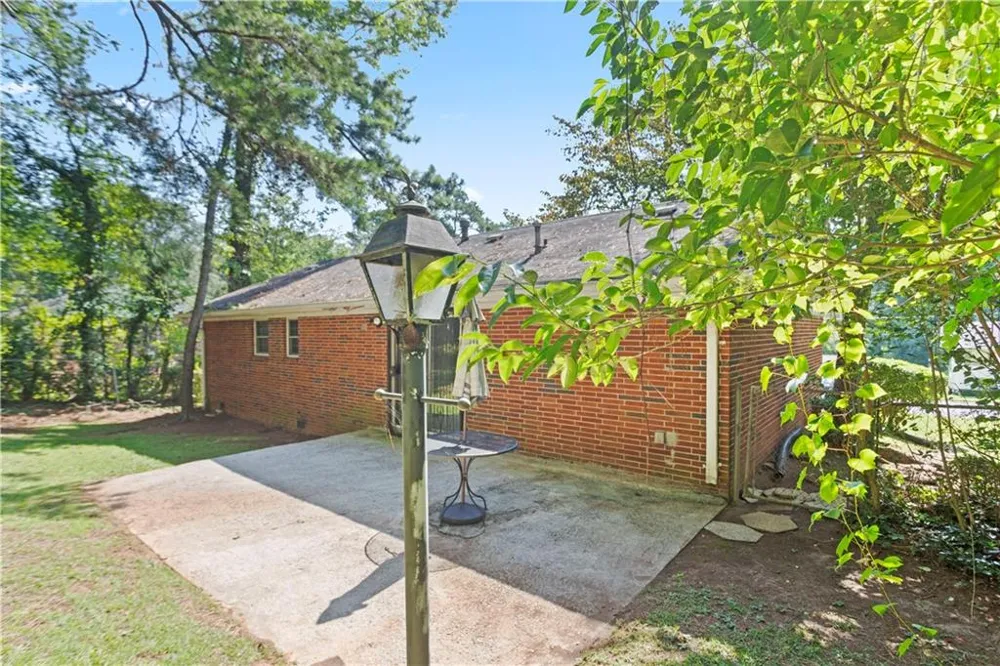 2881 Gwendon Terrace Decatur, GA 30034