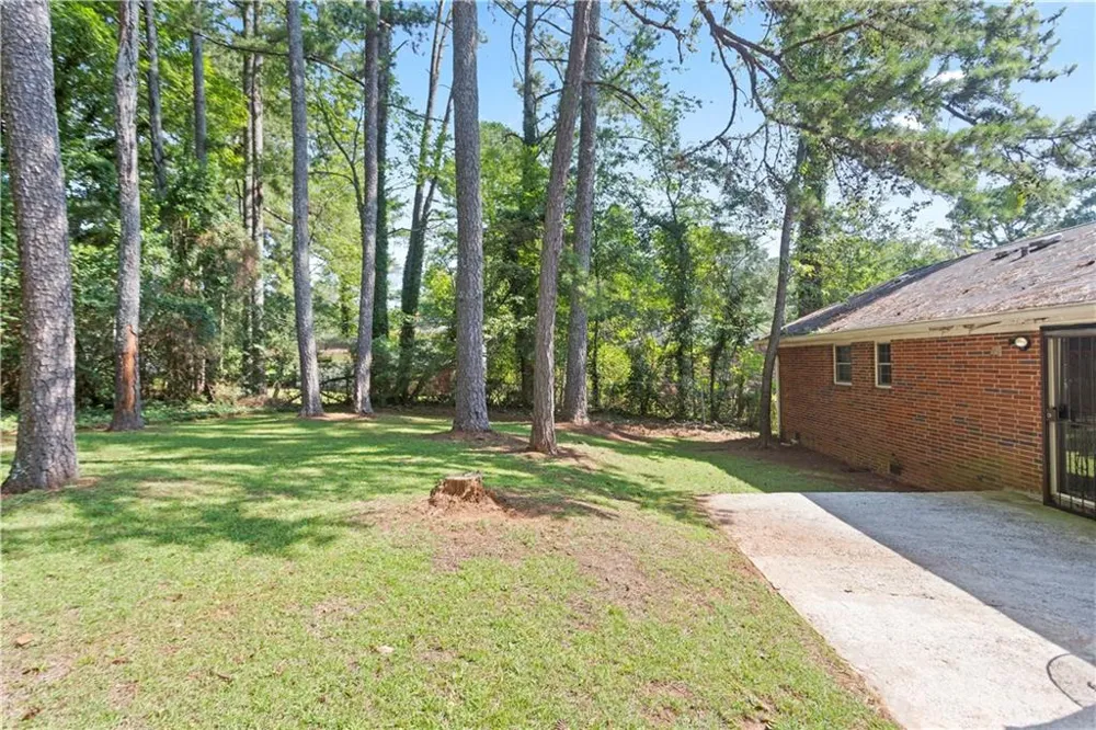 2881 Gwendon Terrace Decatur, GA 30034
