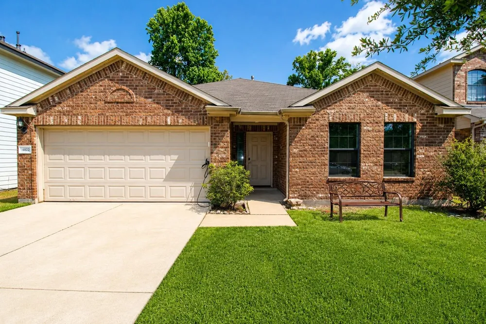 6022 Crakston Street Houston, TX 77084