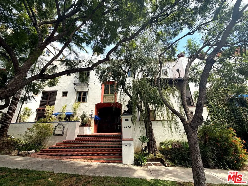 1414 Harper Avenue #16 West Hollywood, CA 90046