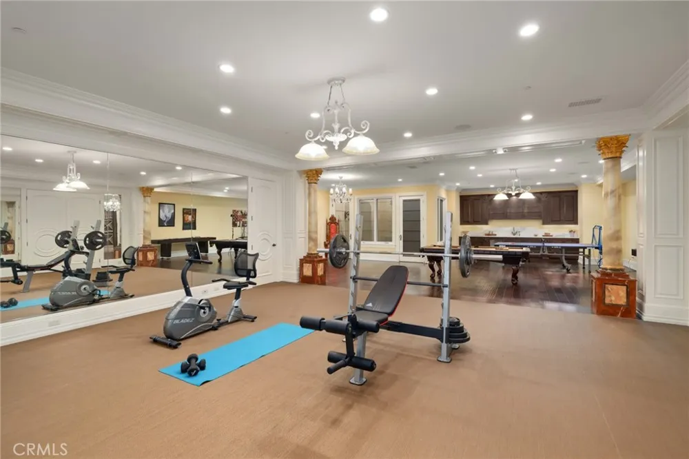 165 Circle Bradbury, CA 91008