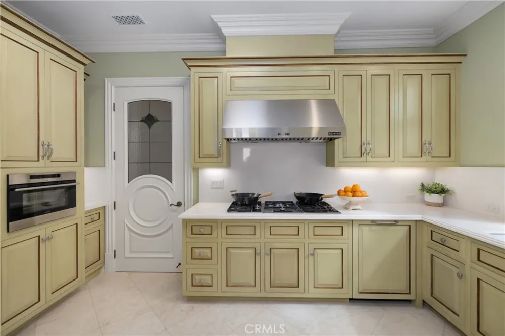 165 Circle Bradbury, CA 91008