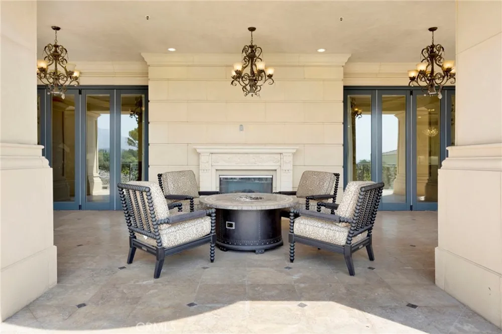 165 Circle Bradbury, CA 91008