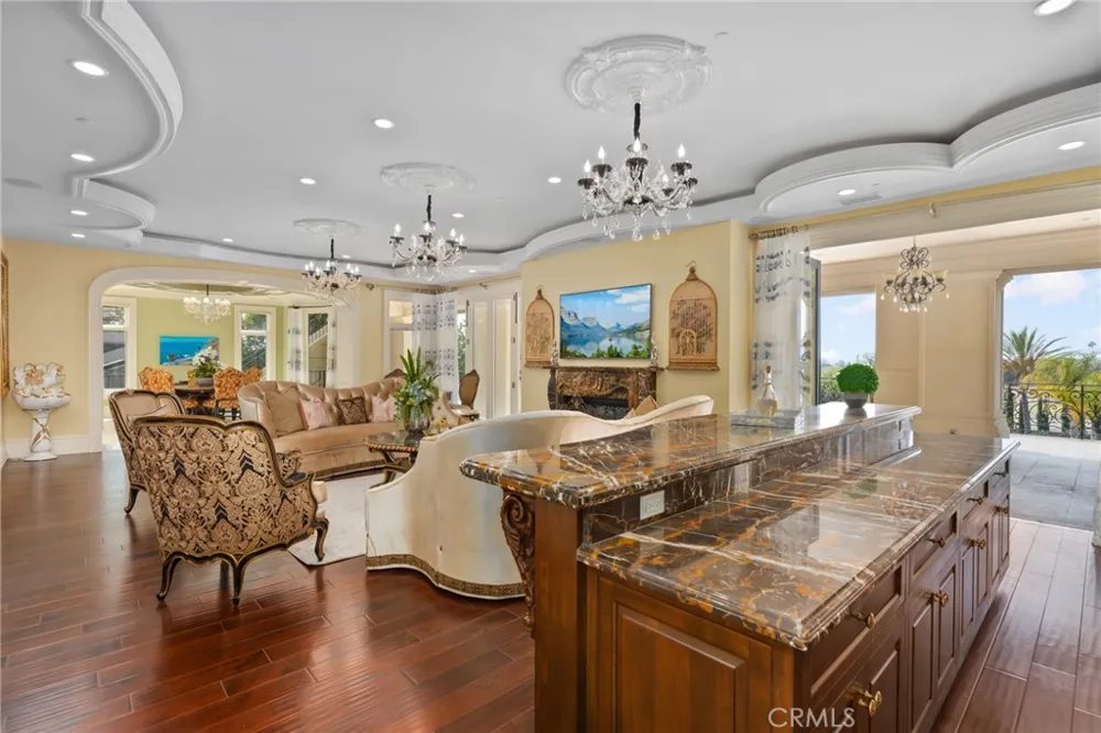 165 Circle Bradbury, CA 91008