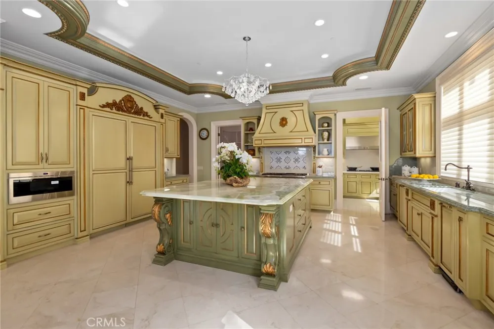 165 Circle Bradbury, CA 91008