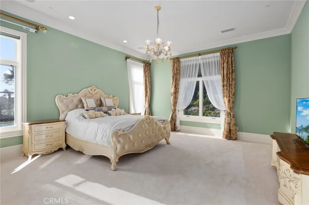 165 Circle Bradbury, CA 91008