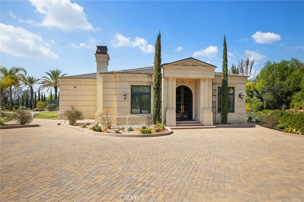 165 Circle Bradbury, CA 91008