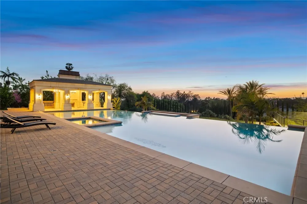 165 Circle Bradbury, CA 91008