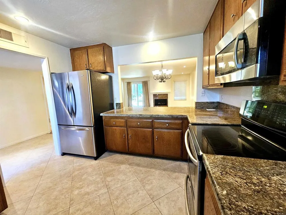 1635 Pala Lake Dr Fallbrook, CA 92028