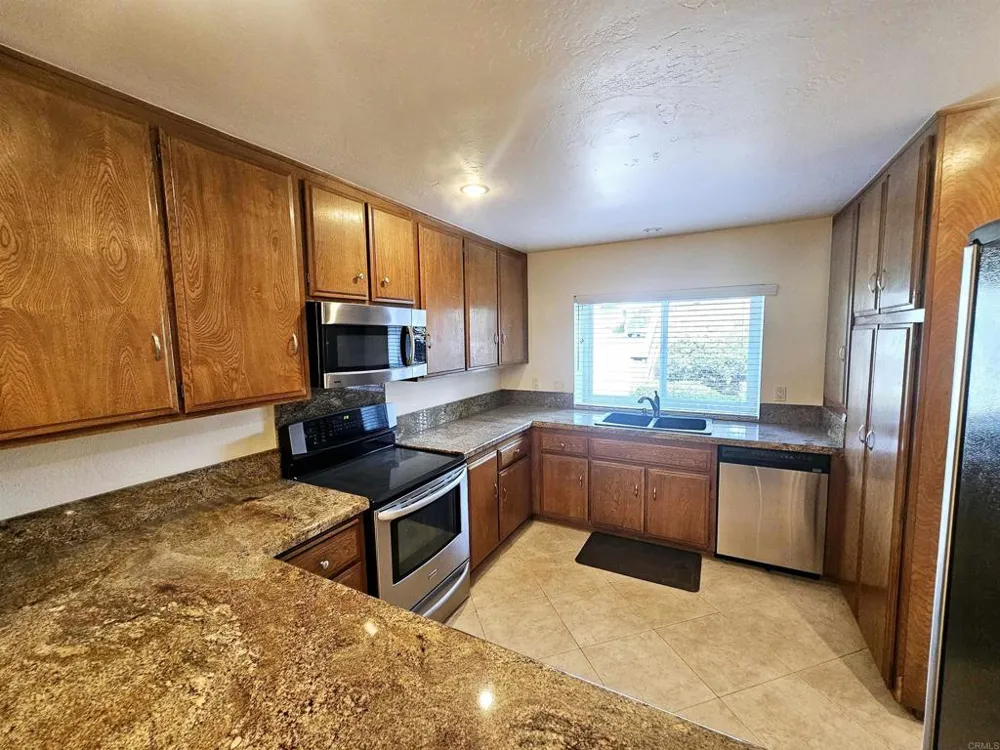 1635 Pala Lake Dr Fallbrook, CA 92028