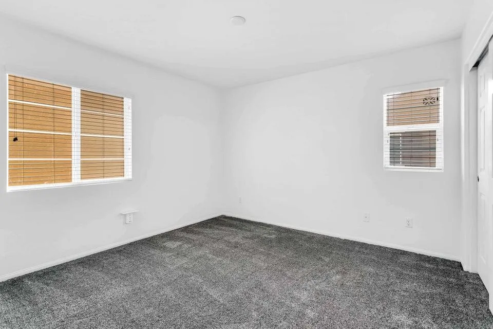 530 Calle Vibrante Palm Desert, CA 92211