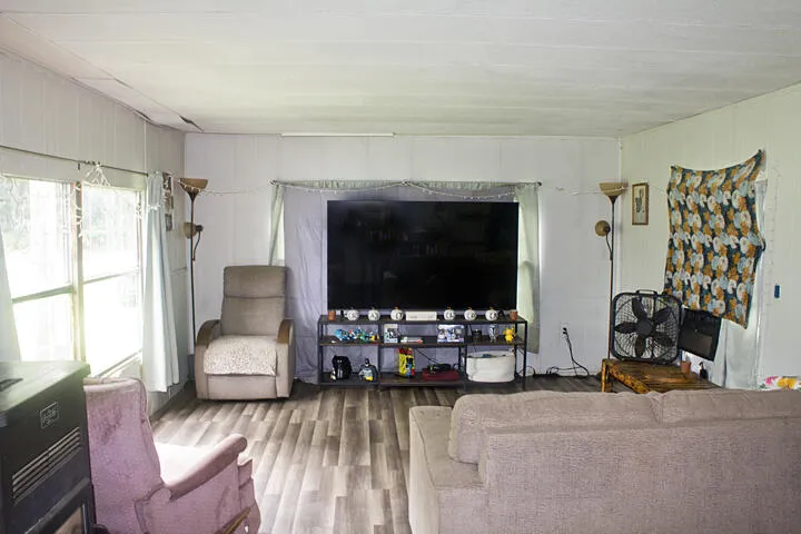 54040 92nd Avenue Dowagiac, MI 49047