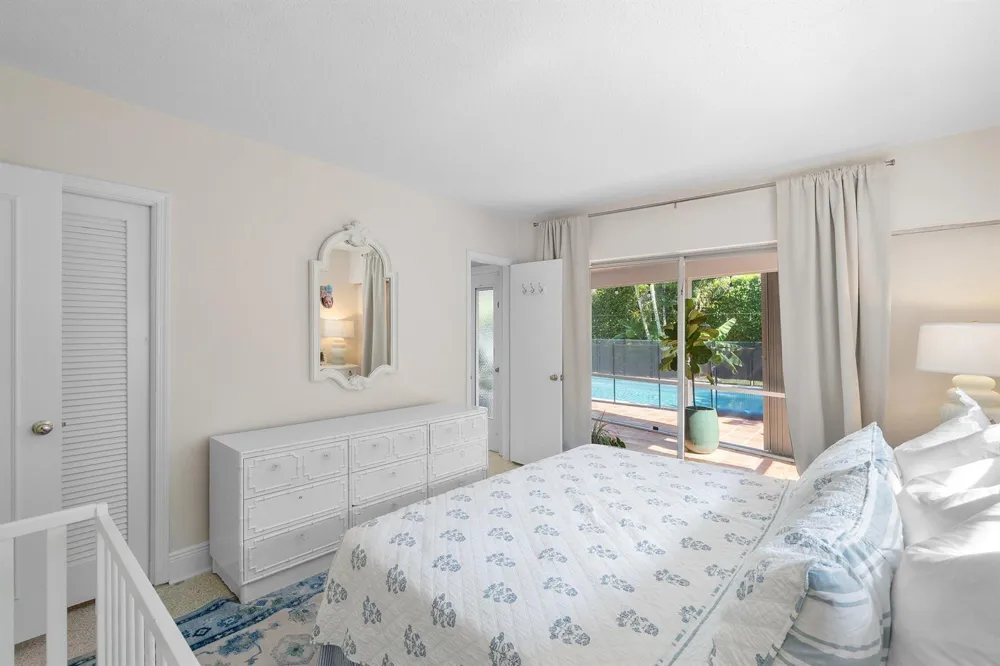 943 SW 5th Street Boca Raton, FL 33486
