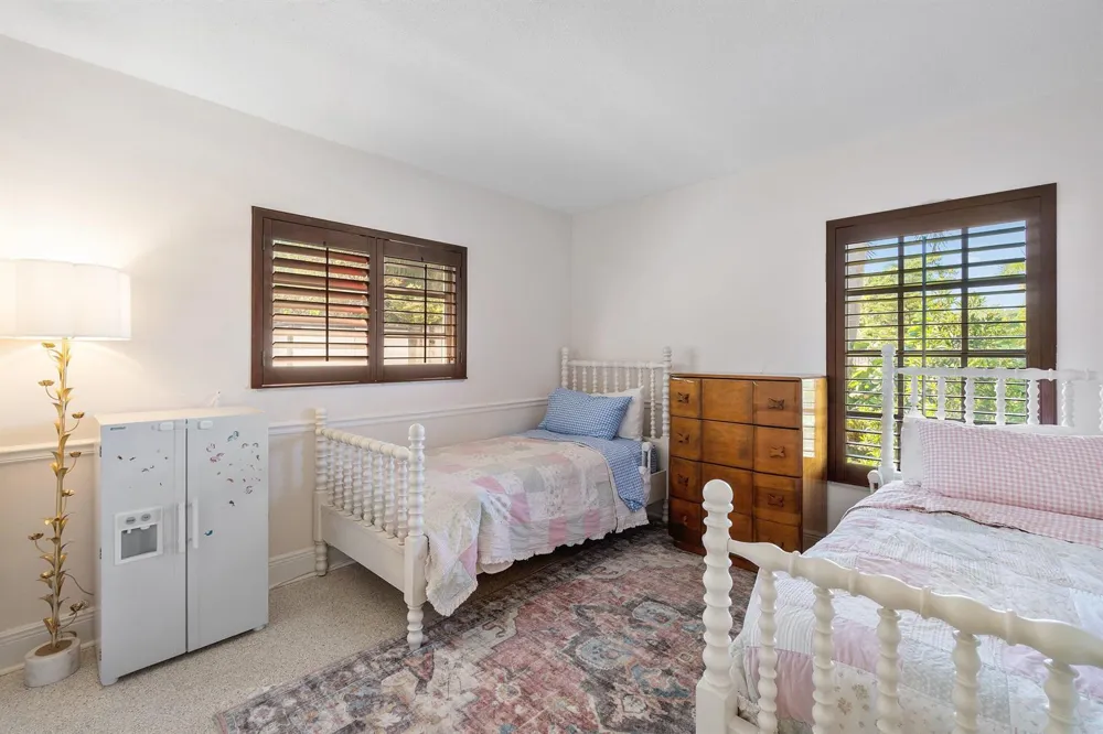 943 SW 5th Street Boca Raton, FL 33486