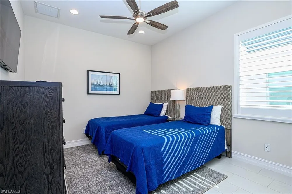 14232 Laguna Springs Lane Naples, FL 34114