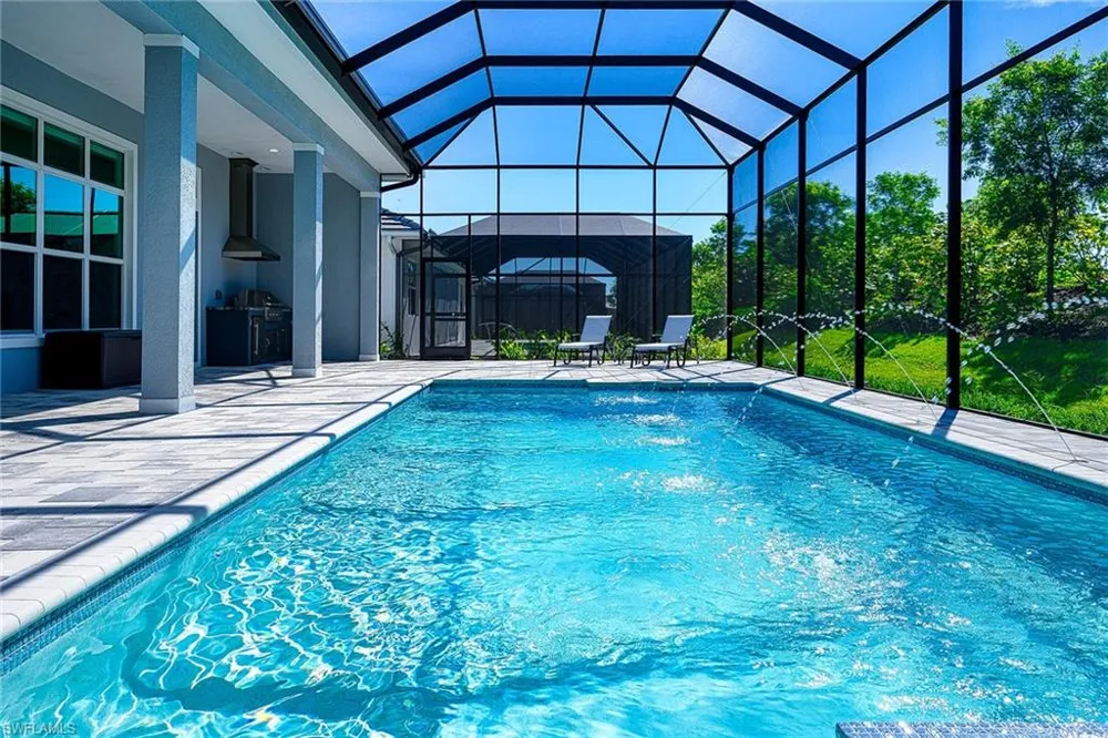 14232 Laguna Springs Lane Naples, FL 34114