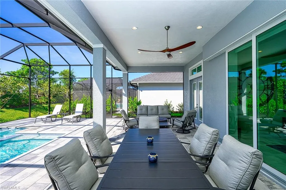 14232 Laguna Springs Lane Naples, FL 34114