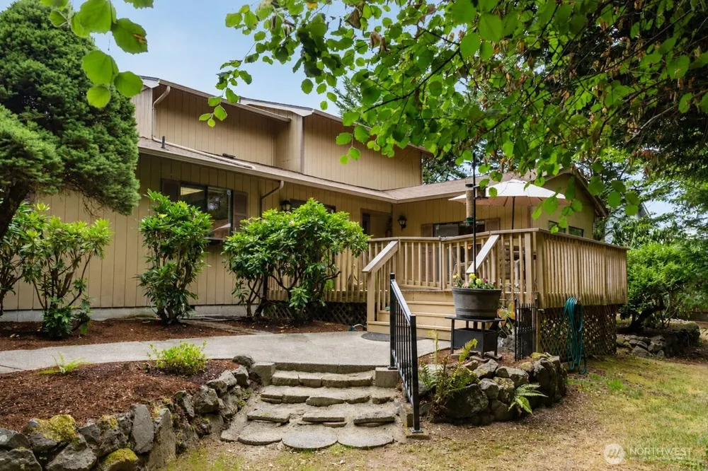 9215 96th Street NW Gig Harbor, WA 98332