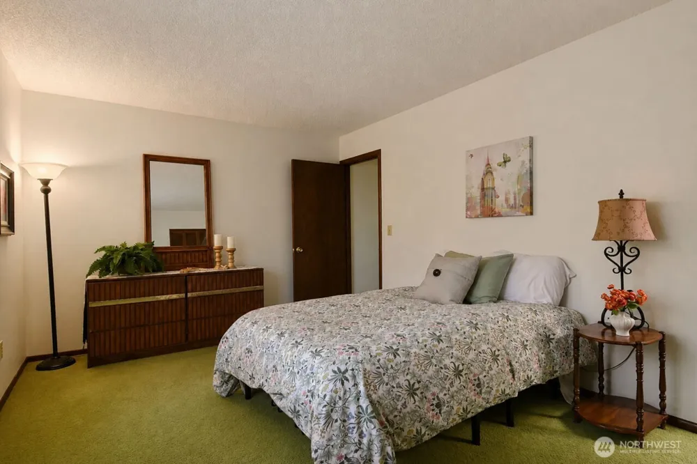 9215 96th Street NW Gig Harbor, WA 98332