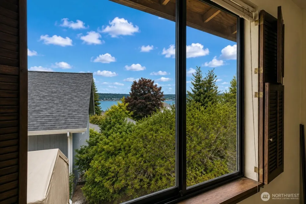 9215 96th Street NW Gig Harbor, WA 98332