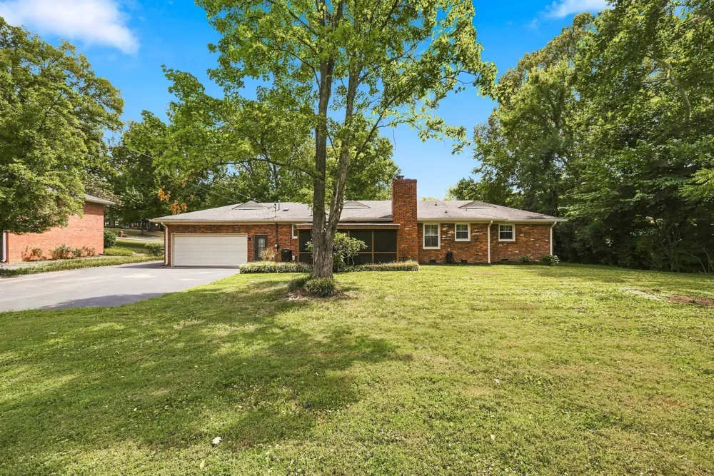 5321 Overton Rd Nashville, TN 37220