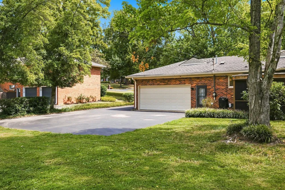 5321 Overton Rd Nashville, TN 37220