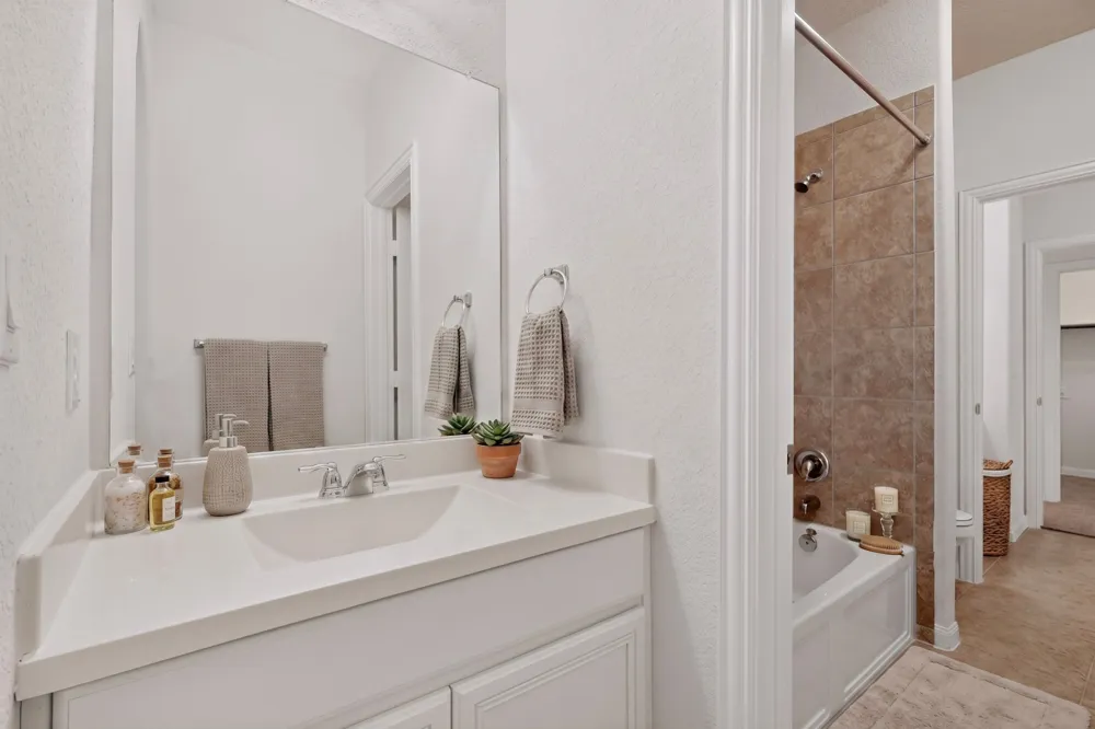 12202 Chalco Street Austin, TX 78748