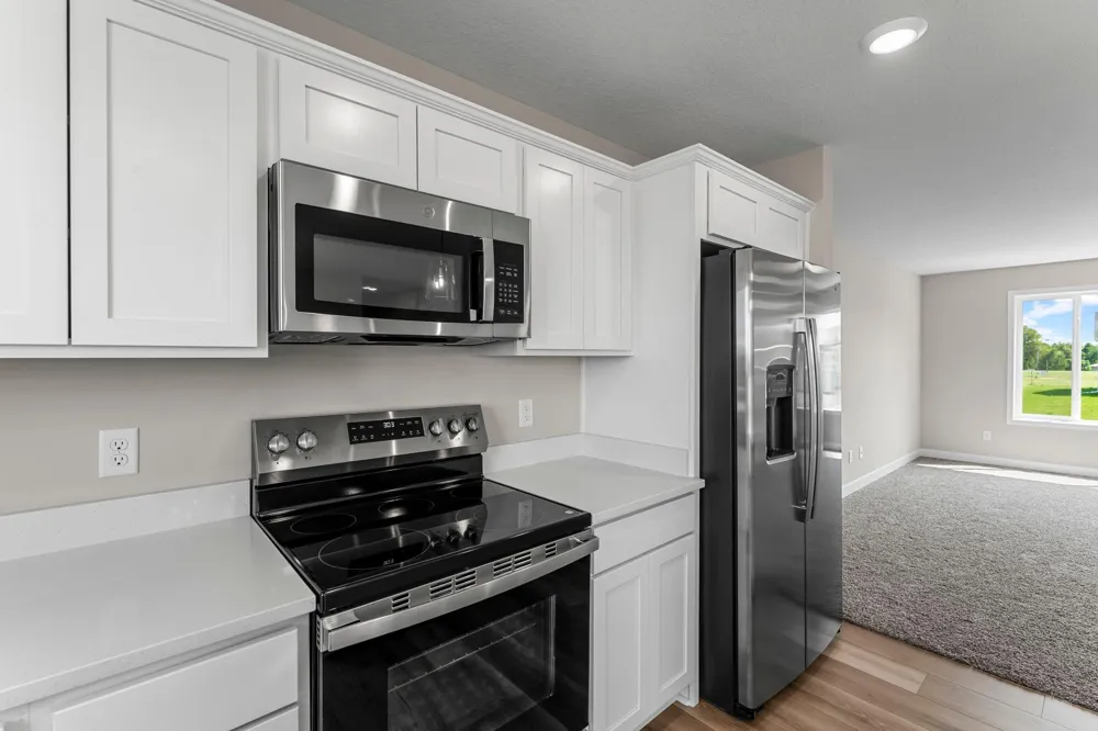 2145 Violet Lane Faribault, MN 55021
