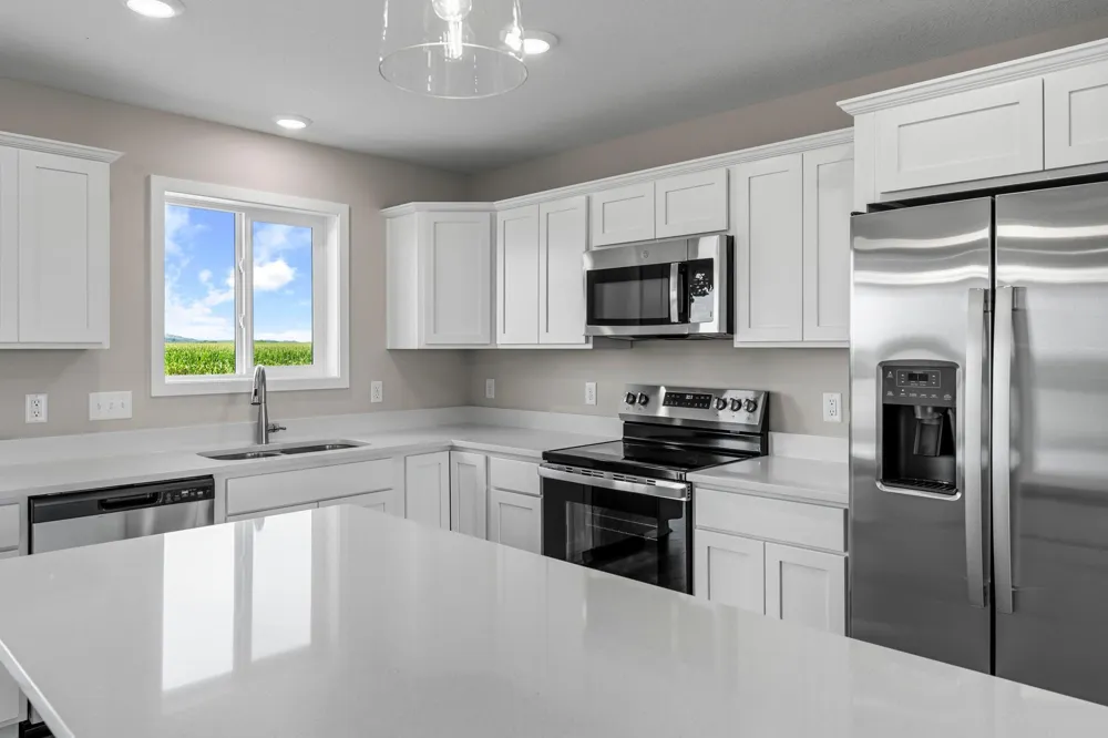 2145 Violet Lane Faribault, MN 55021