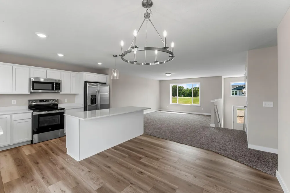 2145 Violet Lane Faribault, MN 55021