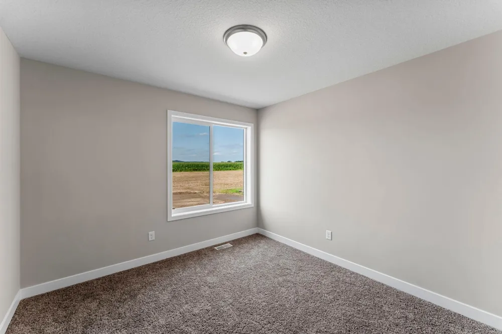 2145 Violet Lane Faribault, MN 55021