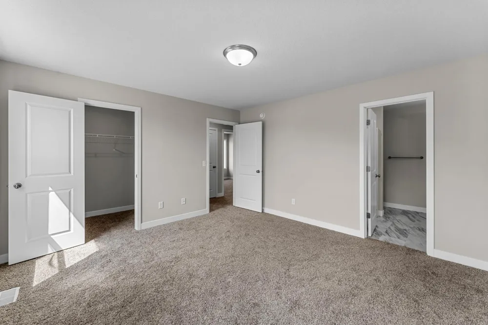 2145 Violet Lane Faribault, MN 55021