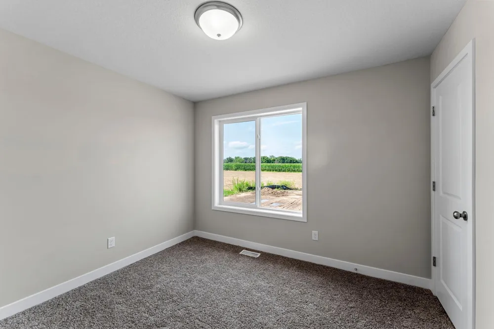 2145 Violet Lane Faribault, MN 55021