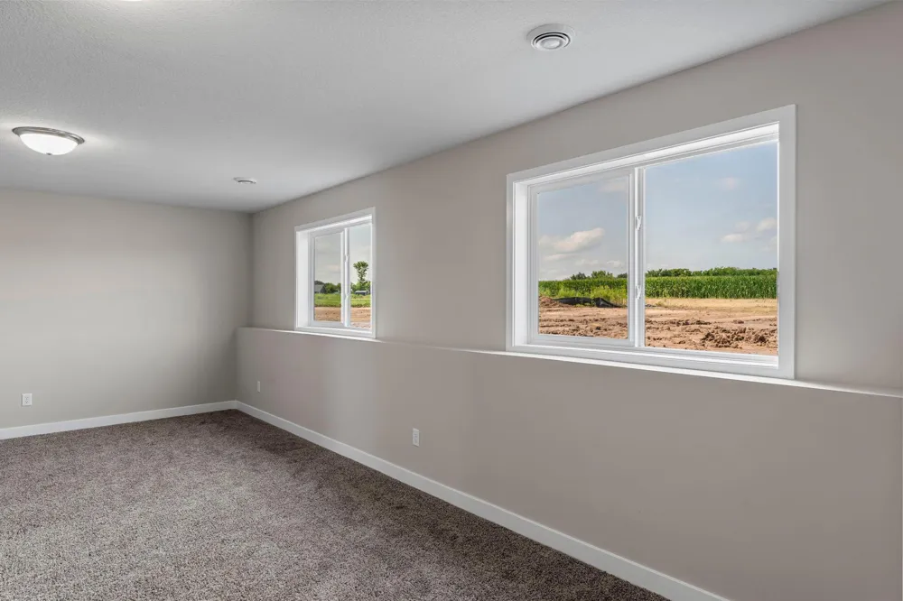 2145 Violet Lane Faribault, MN 55021