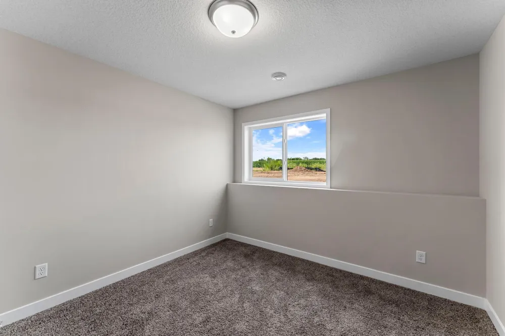 2145 Violet Lane Faribault, MN 55021